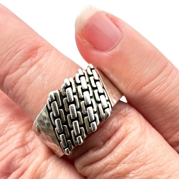 JAI John Hardy Jewelry - JAI John Hardy Mens Womens Ring Sterling Silver Size 8.5 Rare Hammered Design